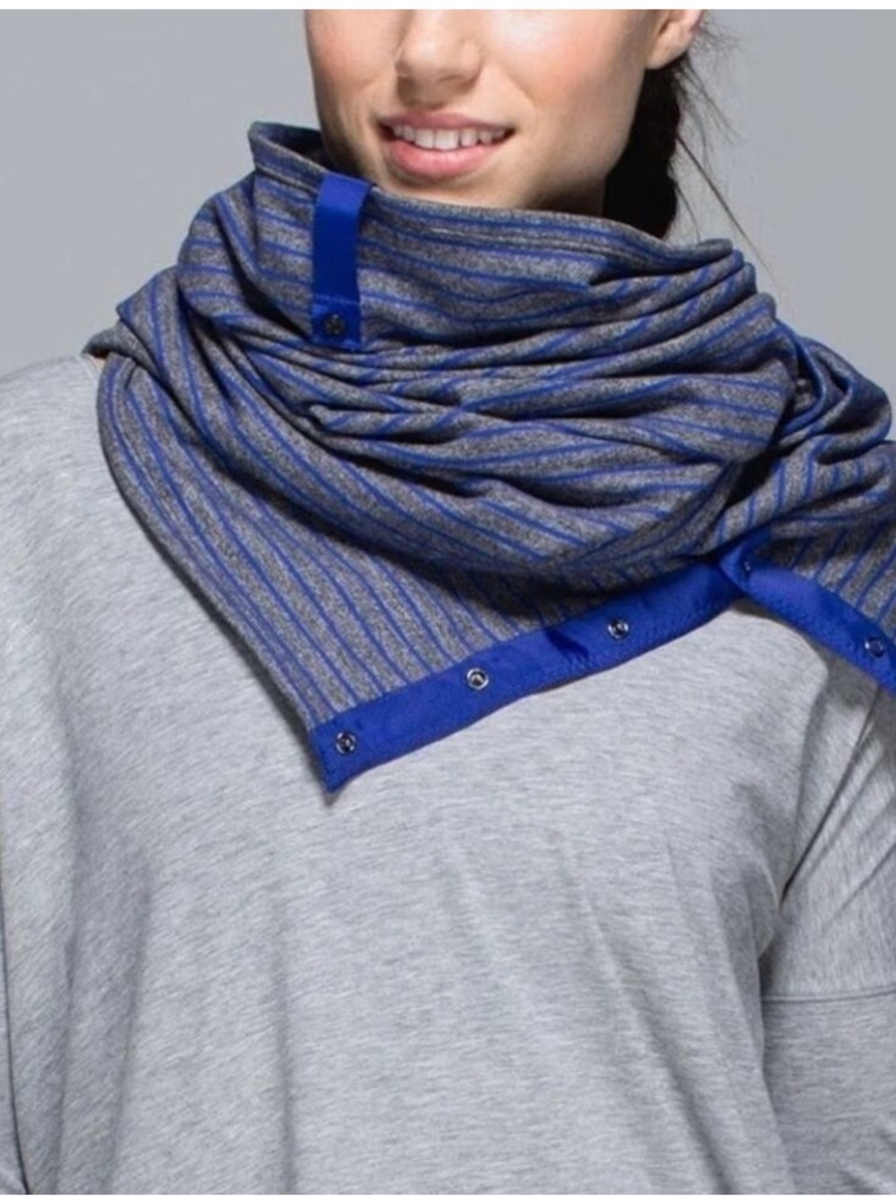 Lululemon Vinyasa Striped Blue Scarf